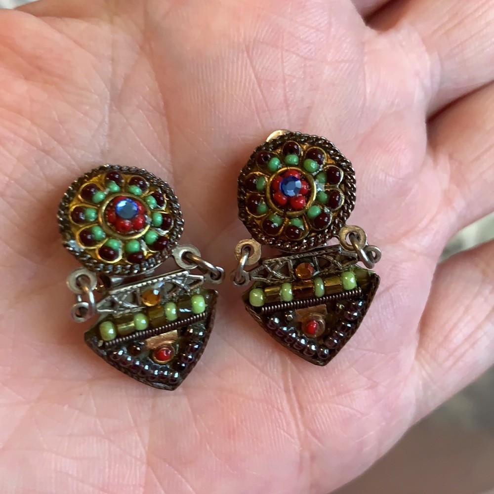 Gorgeous Adaya clip on earrings